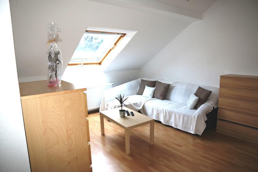 Nadines Ferienwohnung Krefeld Bagian luar foto