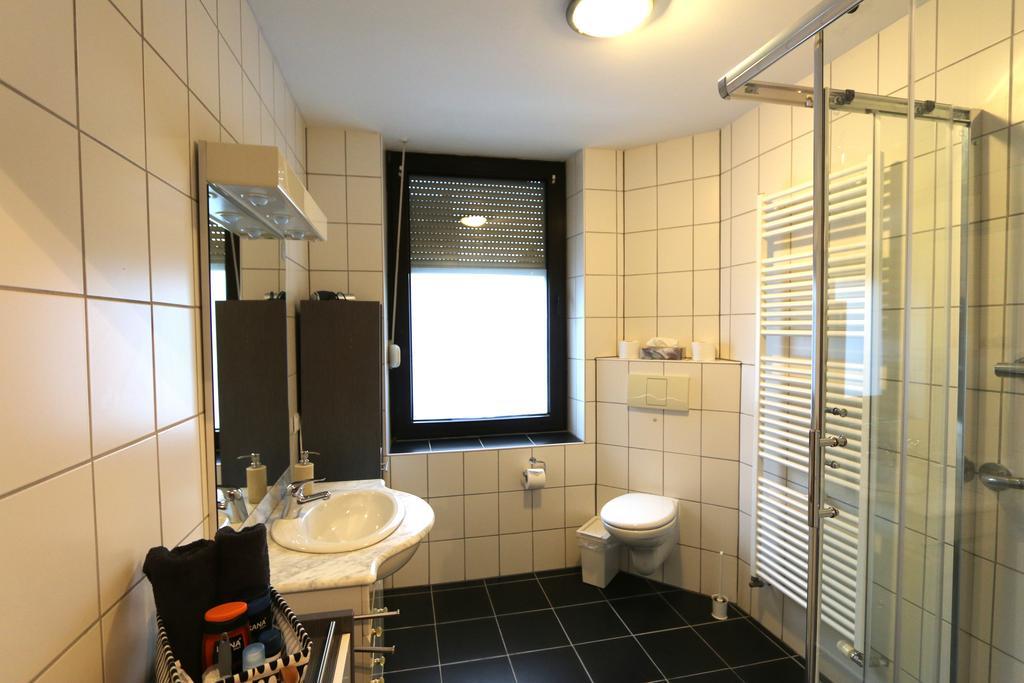 Nadines Ferienwohnung Krefeld Bagian luar foto