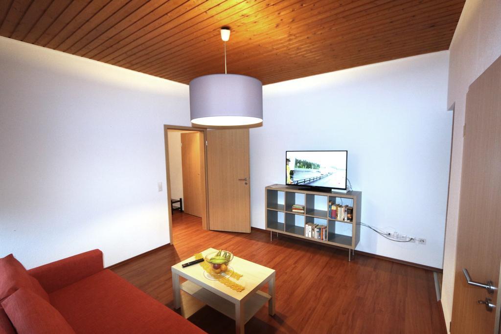 Nadines Ferienwohnung Krefeld Bagian luar foto