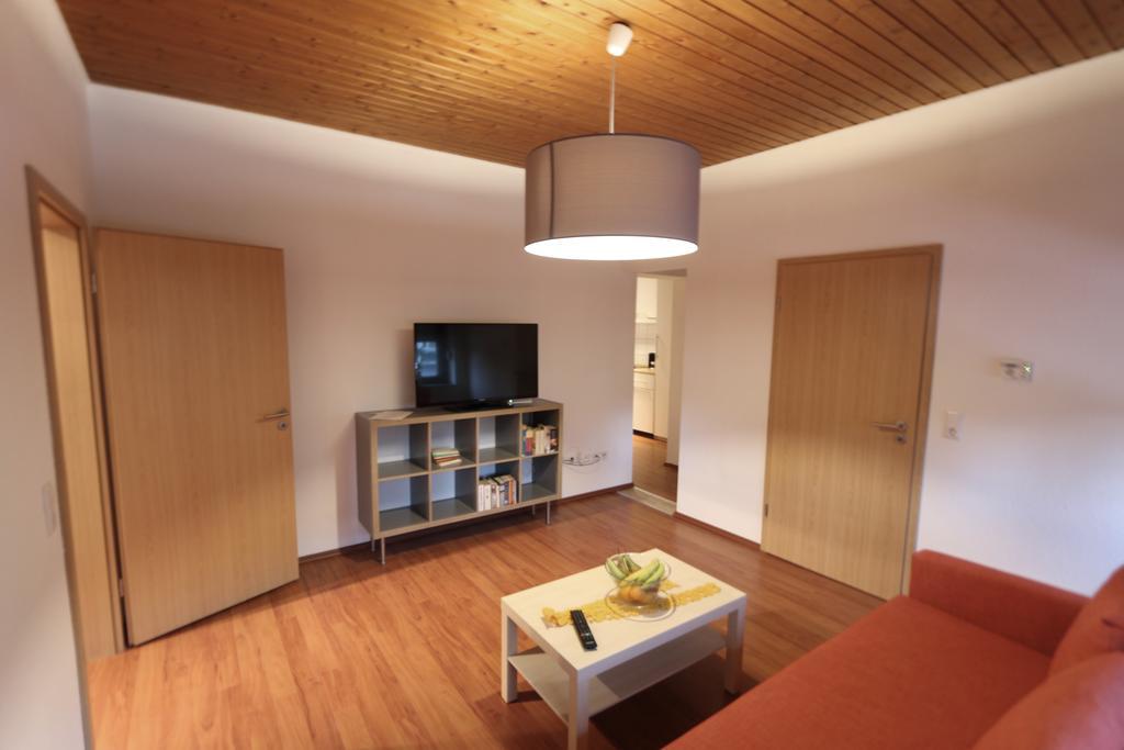 Nadines Ferienwohnung Krefeld Bagian luar foto